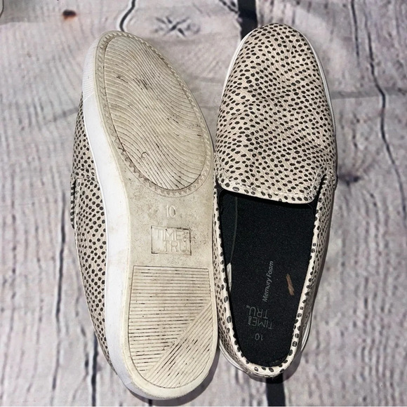 Polka dot slip on shoes womens 10 - Picture 4 of 5